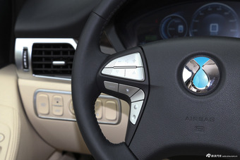 2016款腾势尊贵版