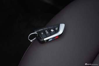 2019款宝马X4 2.0T自动xDrive25i M运动套装