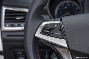 2017款CS35 1.6L手动豪华型