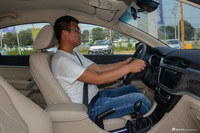 2017款吉利帝豪1.5L手动三厢百万款向上版