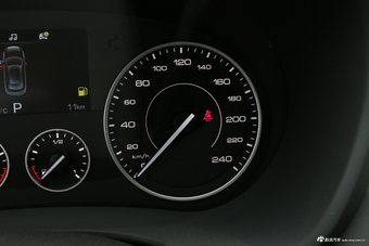 2018款宝沃BX7 2.0T自动28T两驱质享型5座