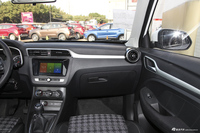 2017款名爵ZS 1.5L手动舒适版 