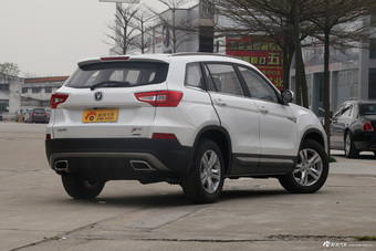 2016款长安CS75 1.8T自动精英型国5