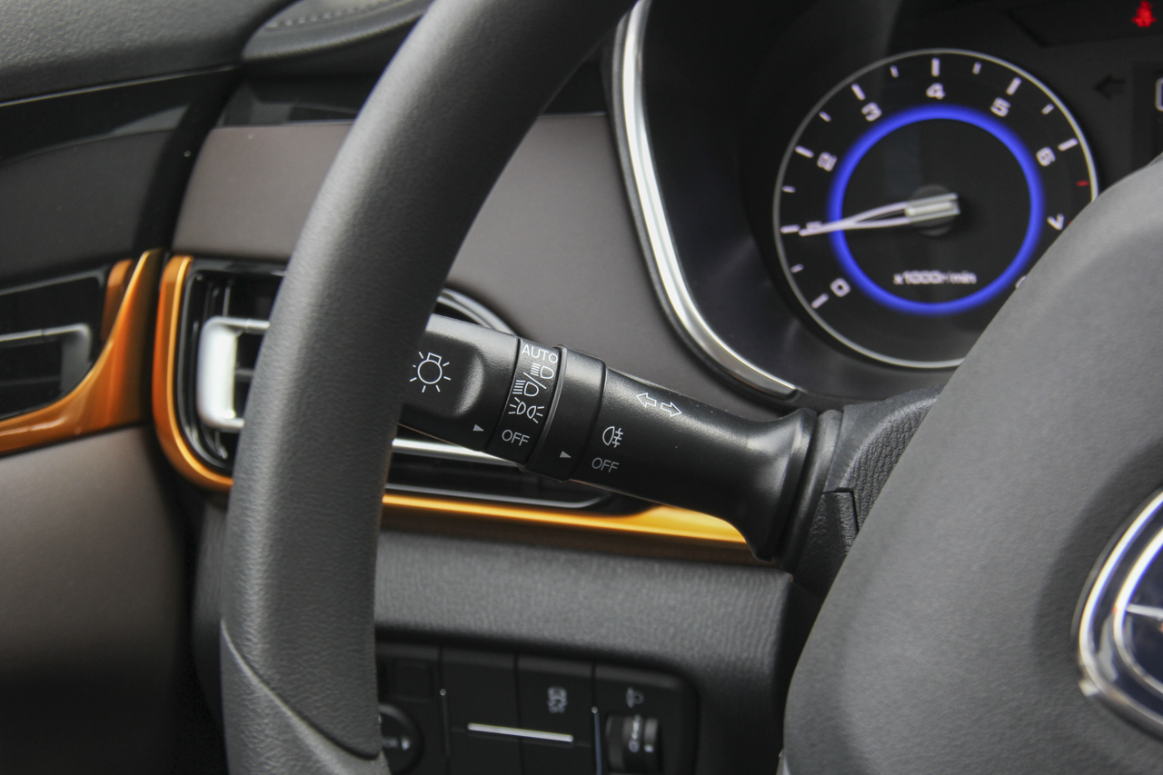 2018款逸动DT 1.6L手动智享型