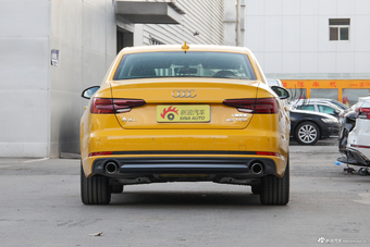 2018款奥迪A4L 2.0T自动30周年年型40 TFSI时尚型