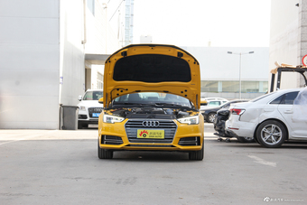 2018款奥迪A4L 2.0T自动30周年年型40 TFSI时尚型图片