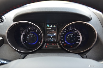 2017款CS75 1.5T手动卓越型