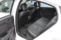 2018款艾瑞泽5e 智酷版