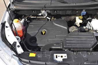 2017款伽途im6 1.5L手动智臻型 白