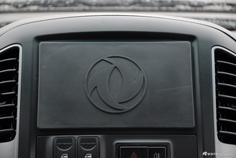 2017款东风风行菱智V3 1.5L 7座 手动标准型