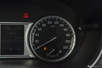 2016款维特拉1.6L手动两驱进取型