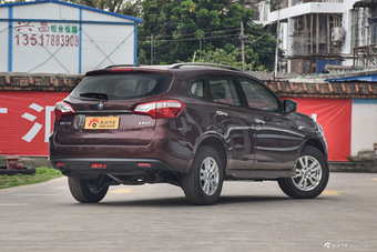 2016款启辰T70 2.0L手动睿趣版