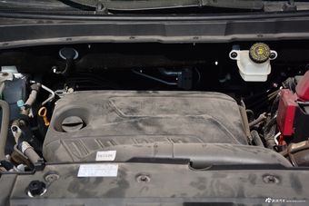 2017款海马S5 Young 1.6L手动豪华型