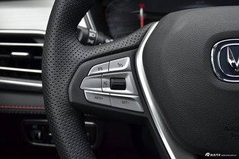 2018款长安CS75 1.5T手动雅智型