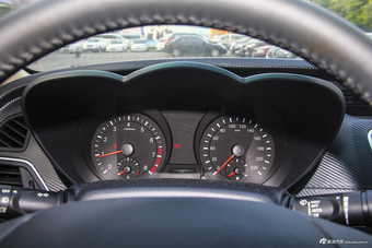 2015款经典福美来1.6L手动精英版