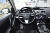 2015款马自达3星骋1.6L自动两厢精英型