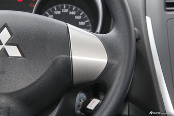 2018款劲炫ASX 2.0L自动精英版