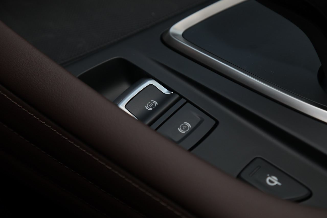 2019款哈弗F7 2.0T自动高配版