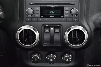 2017款牧马人3.6L自动两门舒享版Rubicon