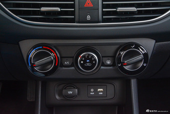 2017款悦动1.6L自动悦值版GLS