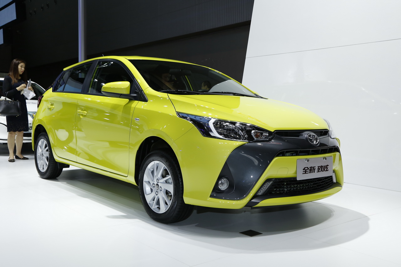 YARiS L致炫