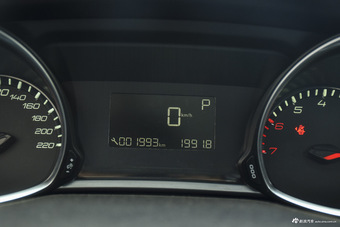 2015款东风标致308S 1.6T自动睿驰版