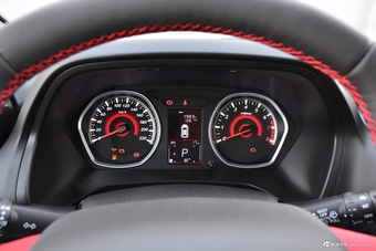 2017款东南DX3 SRG 1.5T自动旗舰型