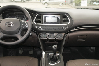 2015款传祺GS4 1.3T手动200T精英版