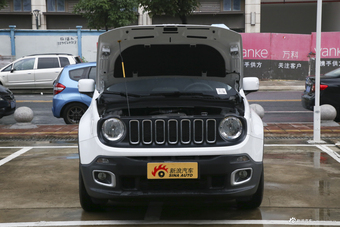 2018款自由侠1.4T自动高能版互联网大屏版