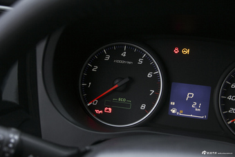 2018款欧蓝德2.0L自动两驱嘉乐版7座