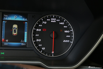 2017款众泰T700 1.8T自动尊享型