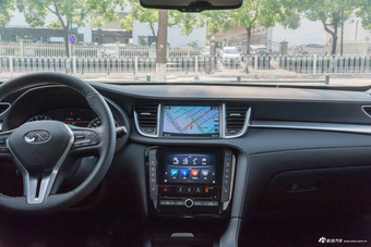 2018款英菲尼迪QX50 2.0T自动四驱智能版