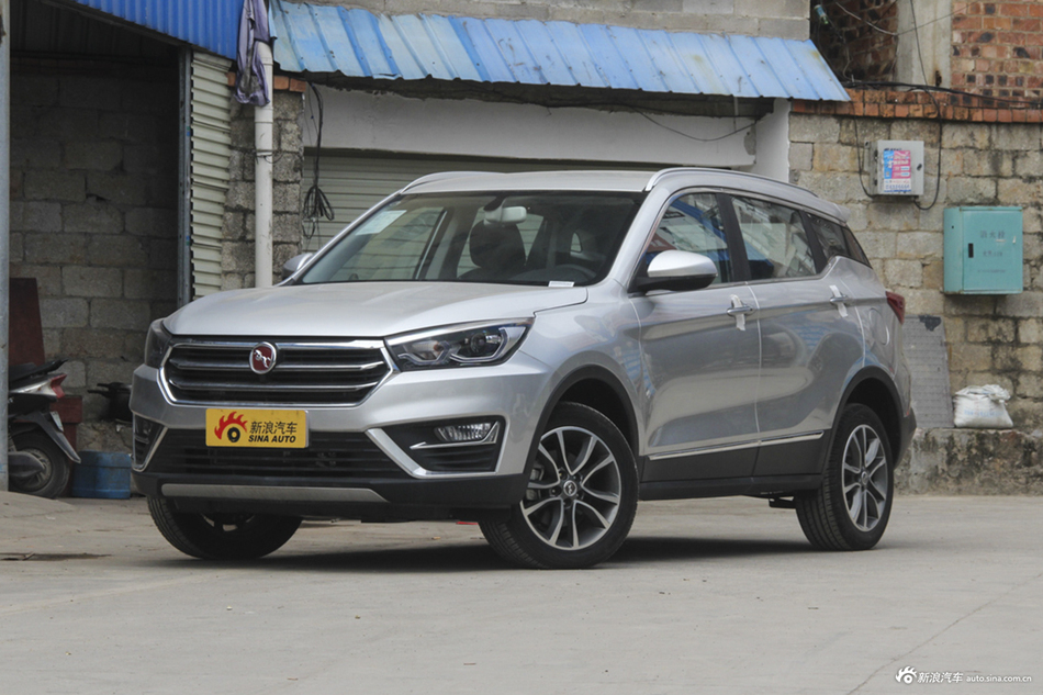 2018款汉腾X5 1.5T CVT精英版