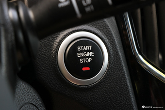 2017款众泰SR7 1.5T自动魔方之梦版