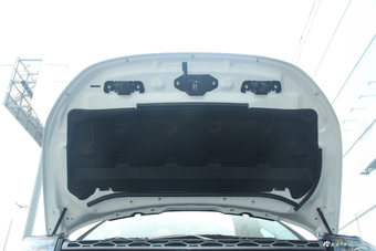 2017款发现神行2.0T自动SE