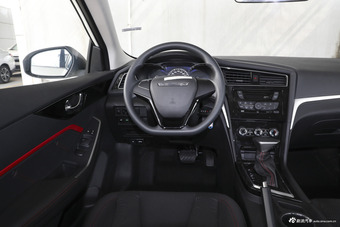 2018款启辰D60 1.6L自动舒适版