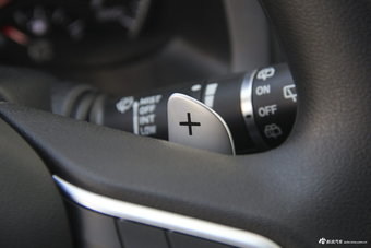 2018款哈弗H4 1.3T自动时尚型蓝标