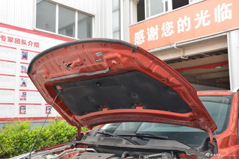 2017款启辰T90 2.0L自动CVT领尚版