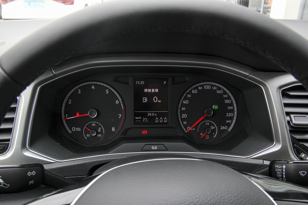 2018款探歌1.4T自动两驱进取型280TSI DSG