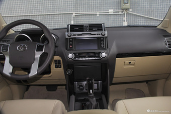 2016款普拉多2.7L自动标准版