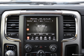 2017款RAM 1500 Laramie 5.7L豪华版