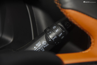 2016款东南DX3 1.5L手动劲彩版