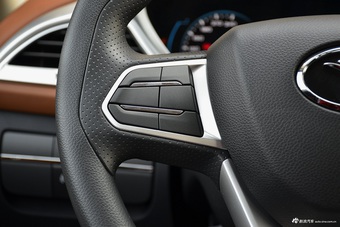 2017款东南DX7 1.5T手动舒适型