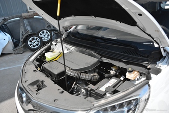 2017款比亚迪元1.5L自动酷炫互联型