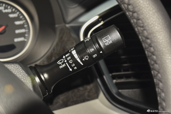 2017款瑞风M4 1.9T手动豪华型柴油