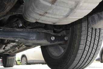 2018款北汽幻速S7 1.5T 自动尊享型