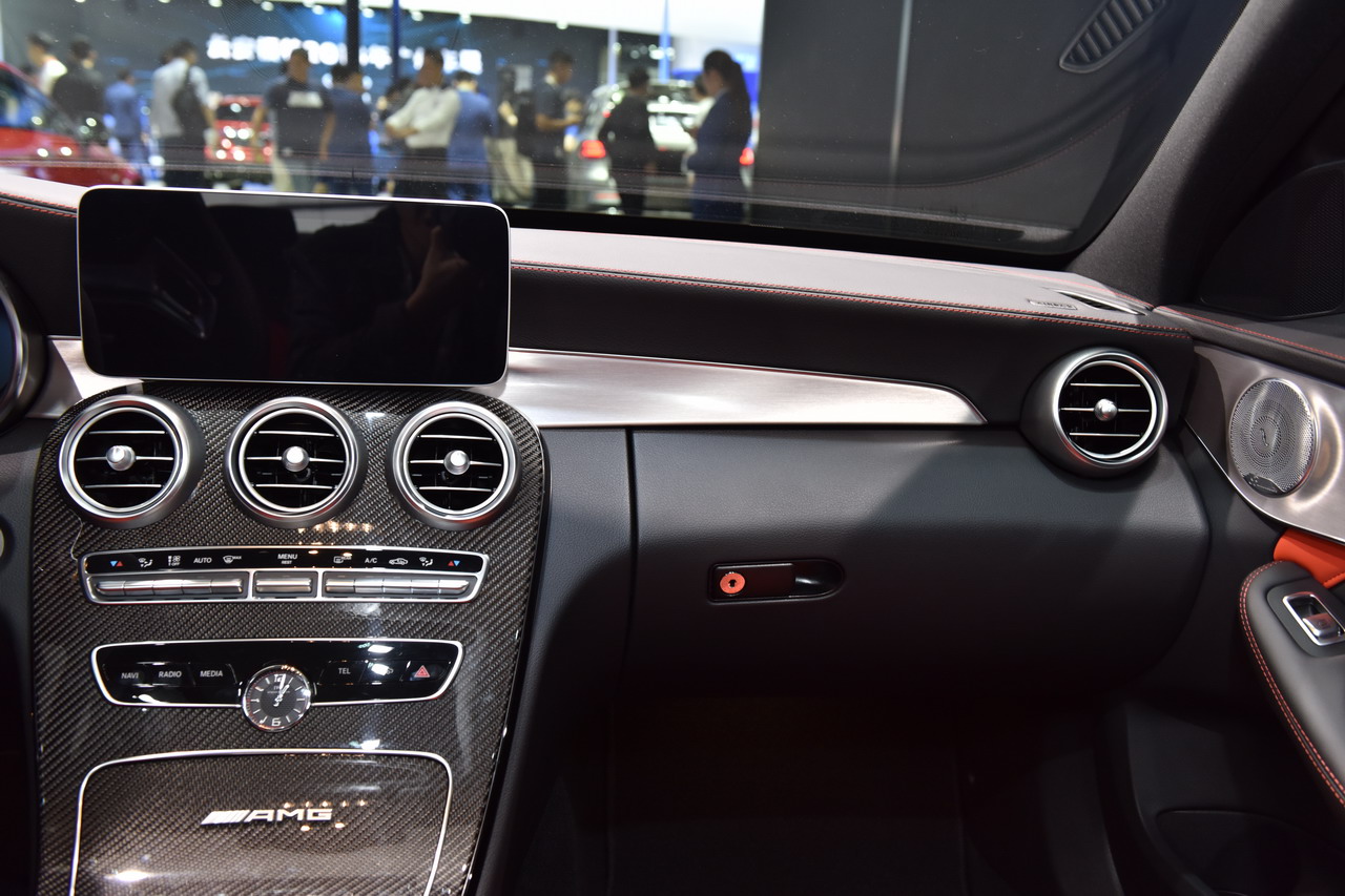 2018广州车展实拍：AMG C63