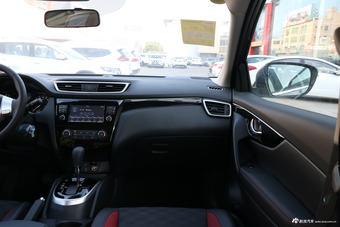 2017款逍客2.0L自动智享版