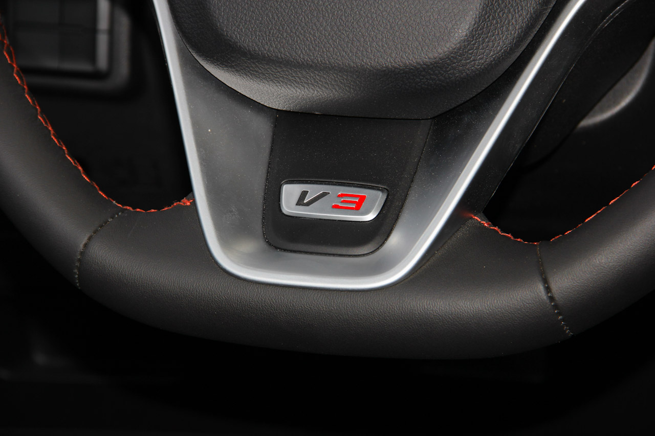 2016款中华V3 1.5L手动智能型