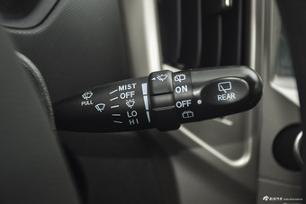 2016款哈弗H1 1.5L手动舒适型红标